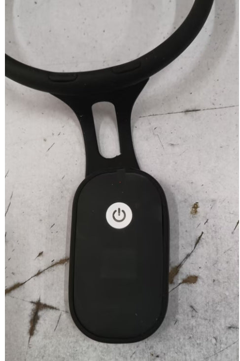 Smart posture corrector with vibration reminder, worn between the shoulder blades